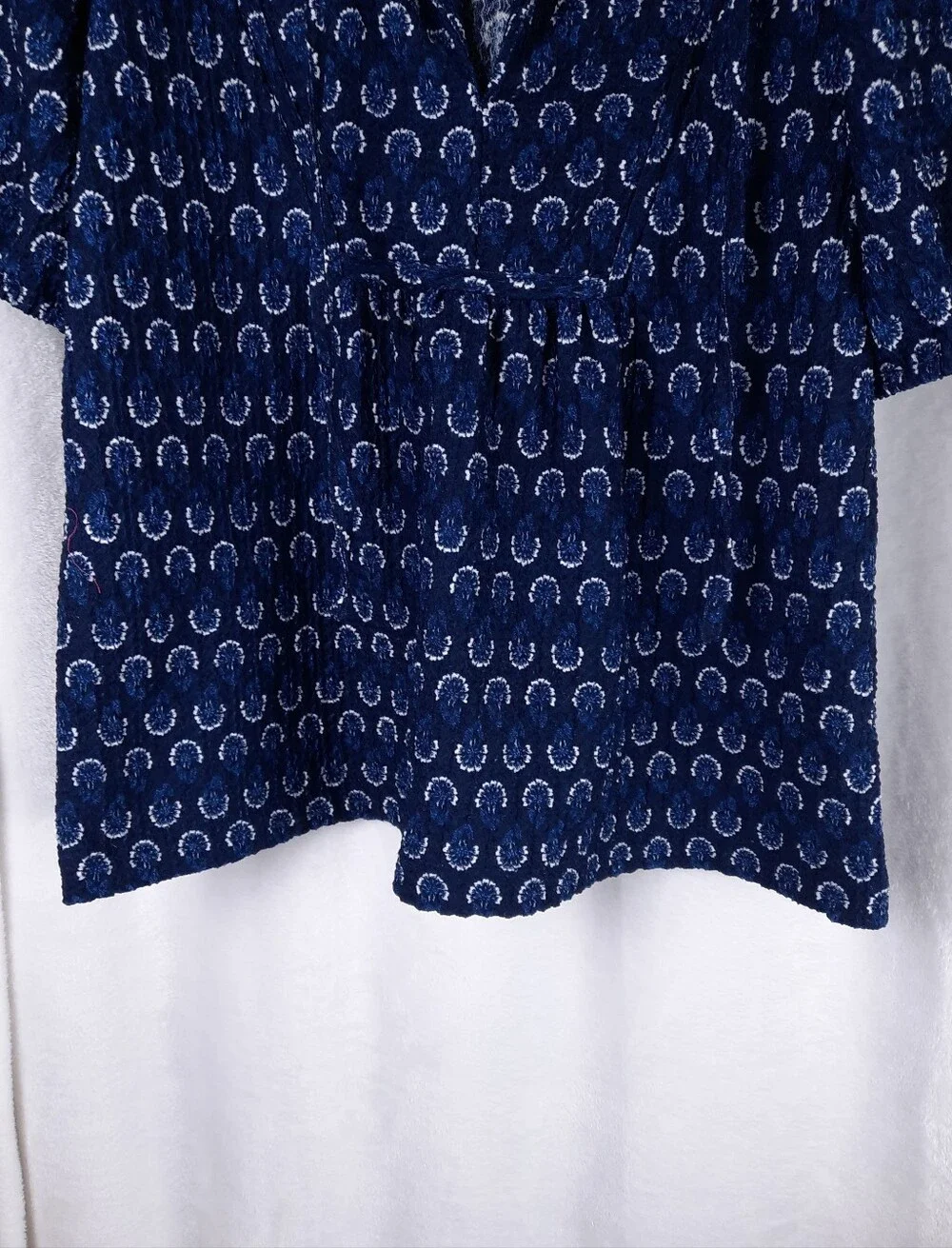 LOFT Navy Printed Short Sleeve Tie-Front Top Size